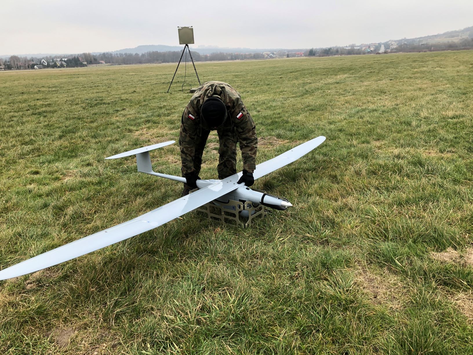 Pierwsze loty dronów  10. Świętokrzyskiej Brygady OT na świętokrzyskim niebie