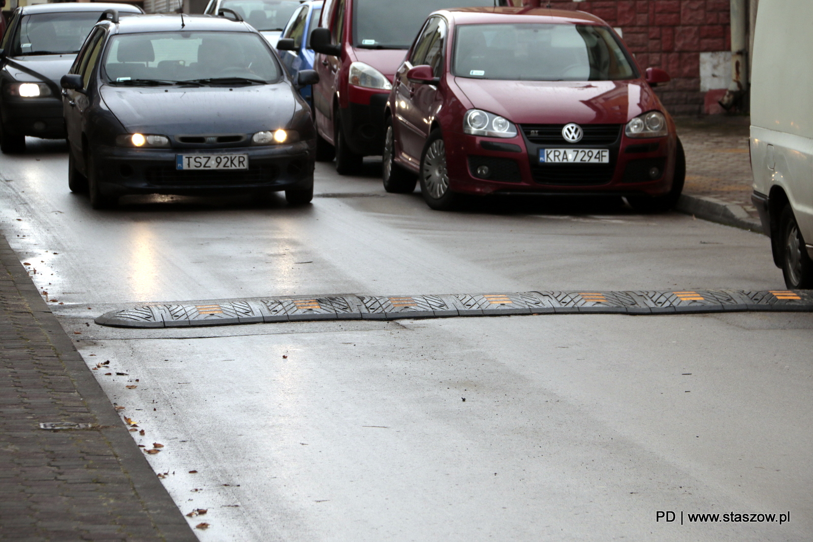 Próg zwalniający na ul.Rytwiańskiej w Staszowie