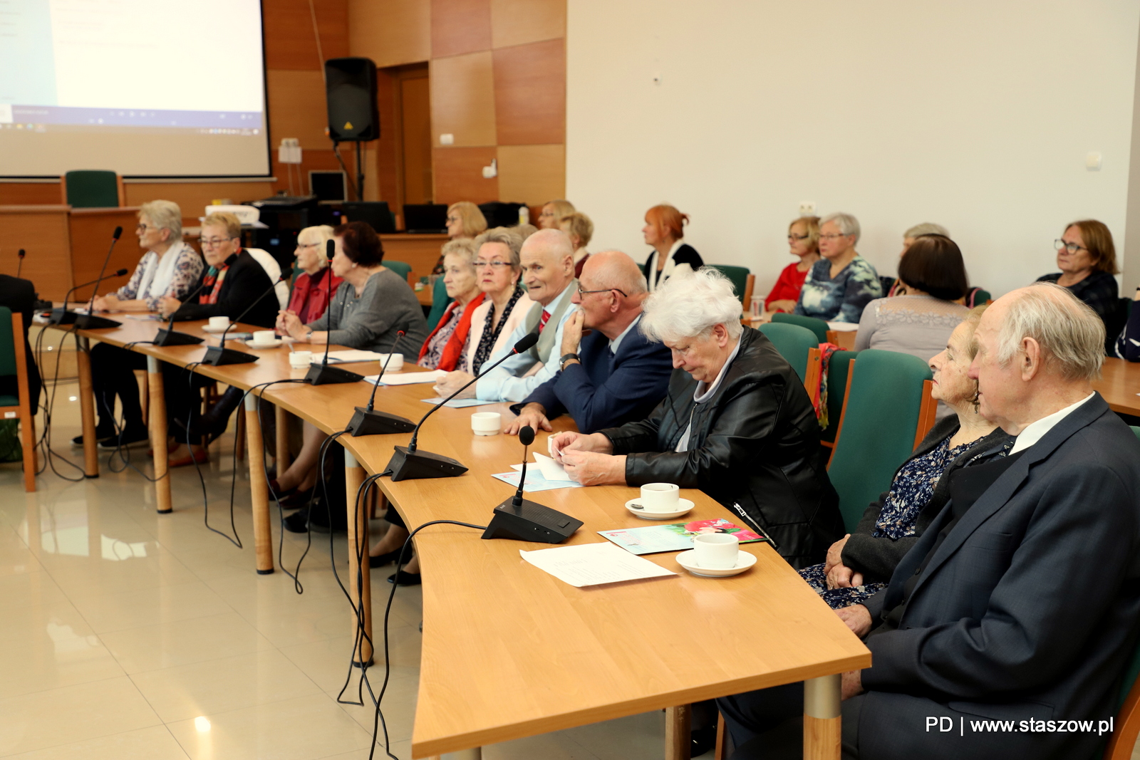 Studenci Uniwersytetu Trzeciego Wieku wrócili do zajęć