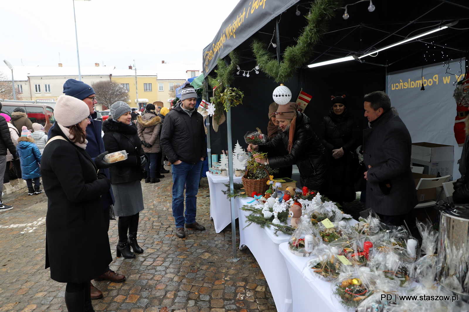 Jarmark Bożonarodzeniowy na staszowskim Rynku