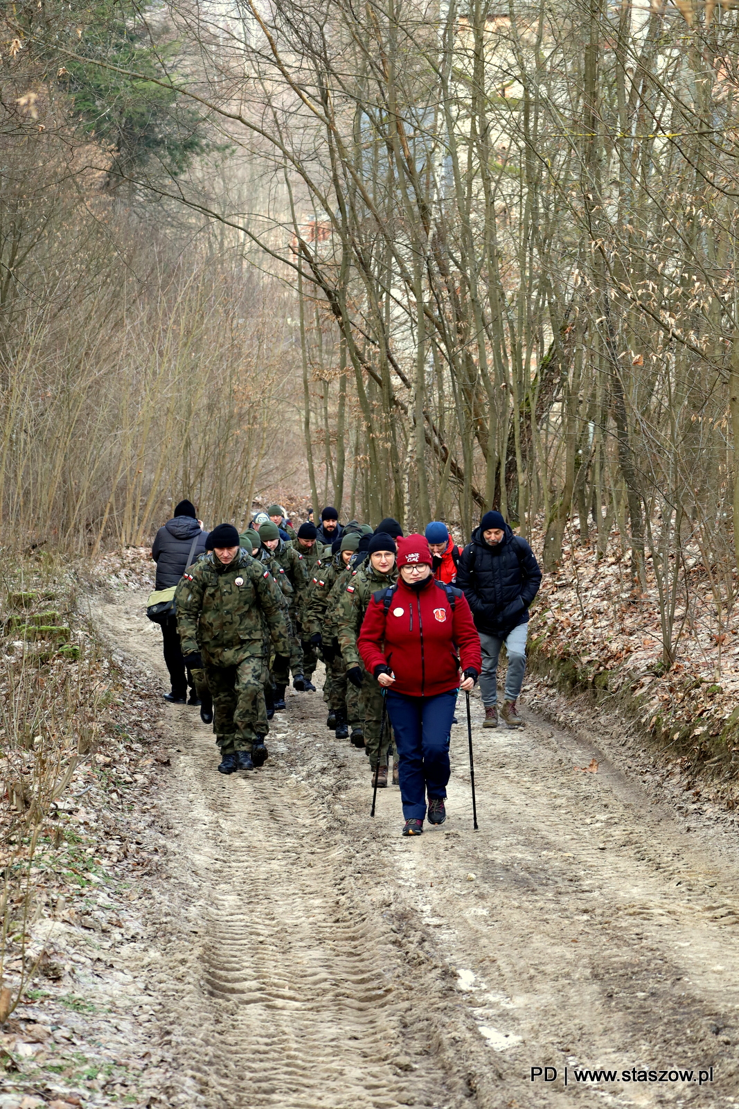 VIII MARSZ SZLAKIEM POWSTANIA STYCZNIOWEGO trasa: WIĄZOWNICA-KOLONIA „DZIĘKI”- RYTWIANY