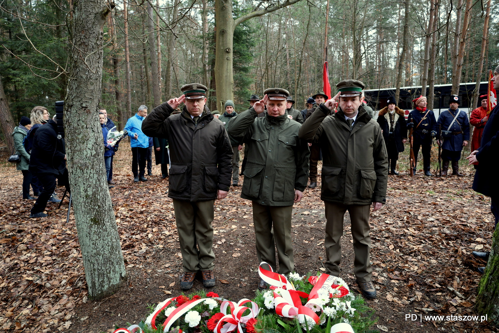 VIII MARSZ SZLAKIEM POWSTANIA STYCZNIOWEGO trasa: WIĄZOWNICA-KOLONIA „DZIĘKI”- RYTWIANY