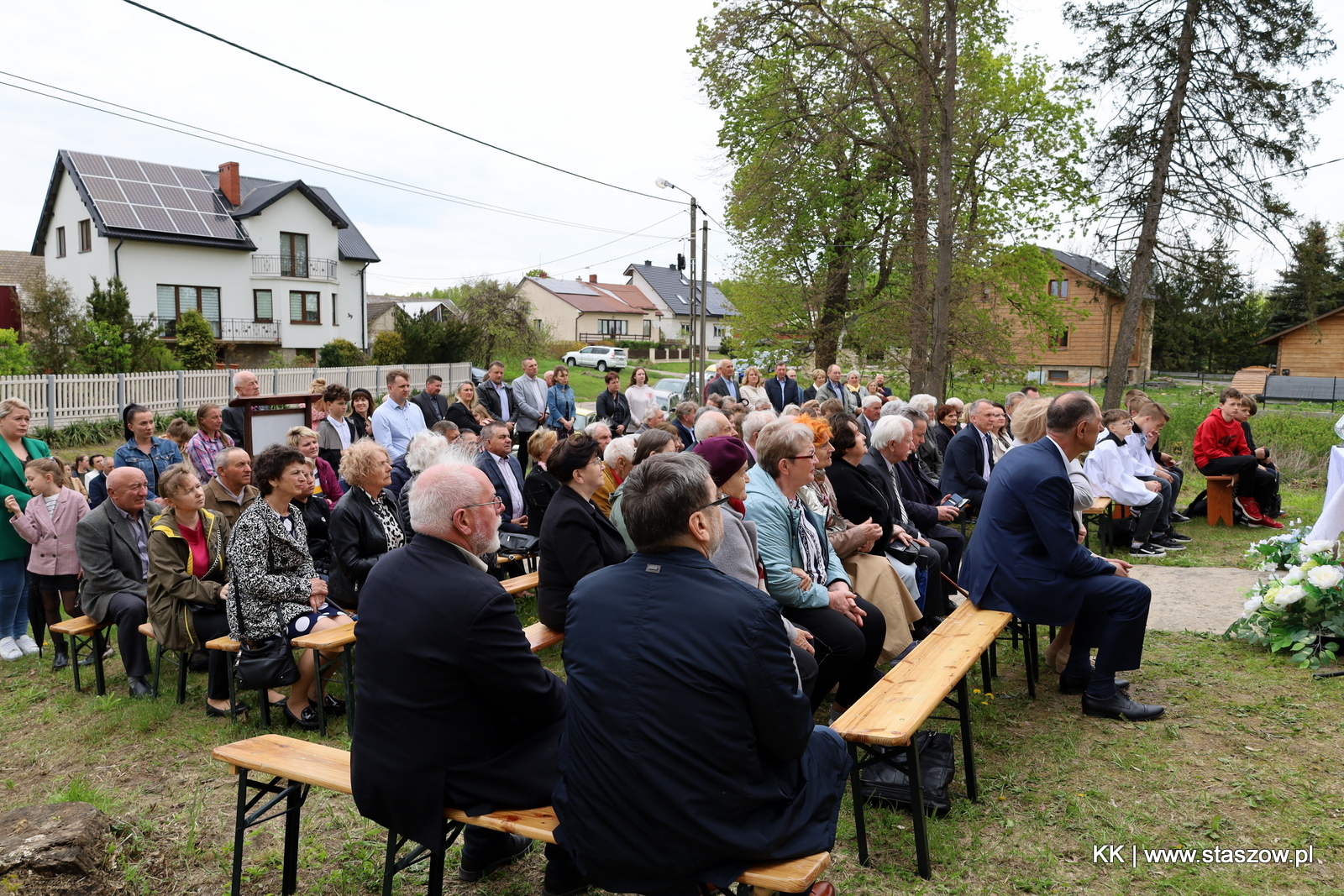 Kapliczka w Wiązownicy Małej po remoncie