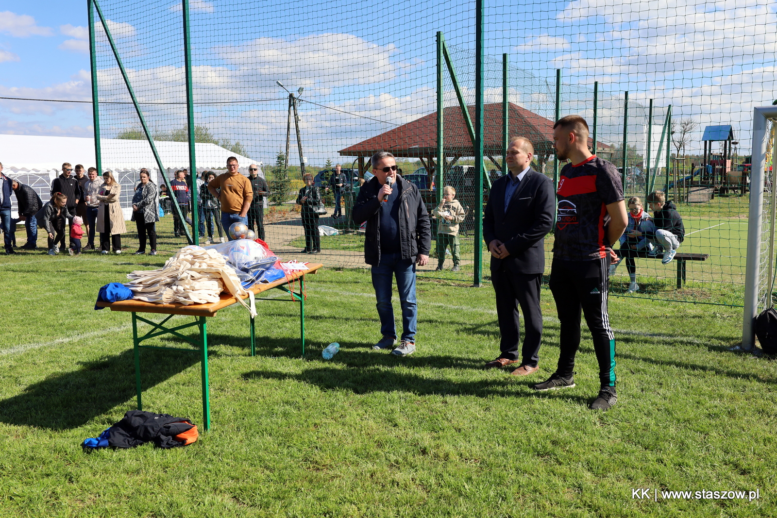 Turniej piłki nożnej w Woli Wiśniowskiej 