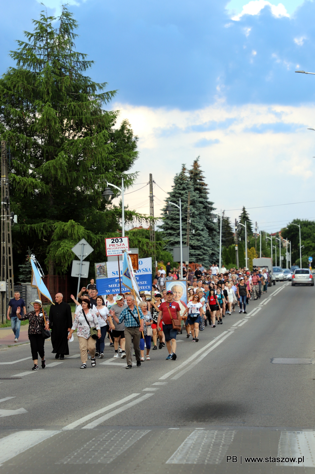 Staszowianie zanieśli do Matki Bożej Sulisławskiej prośby i błagania