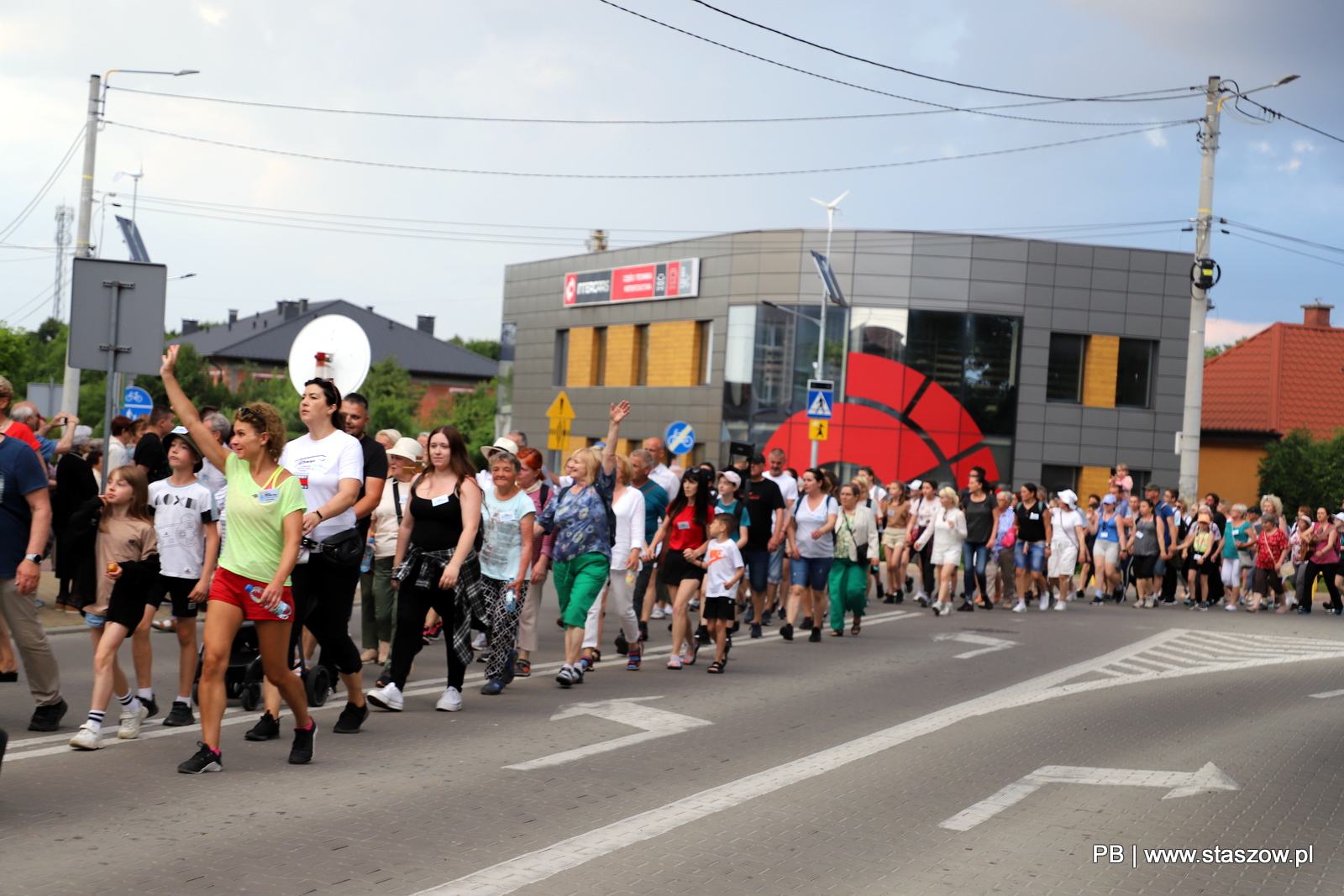 Staszowianie zanieśli do Matki Bożej Sulisławskiej prośby i błagania