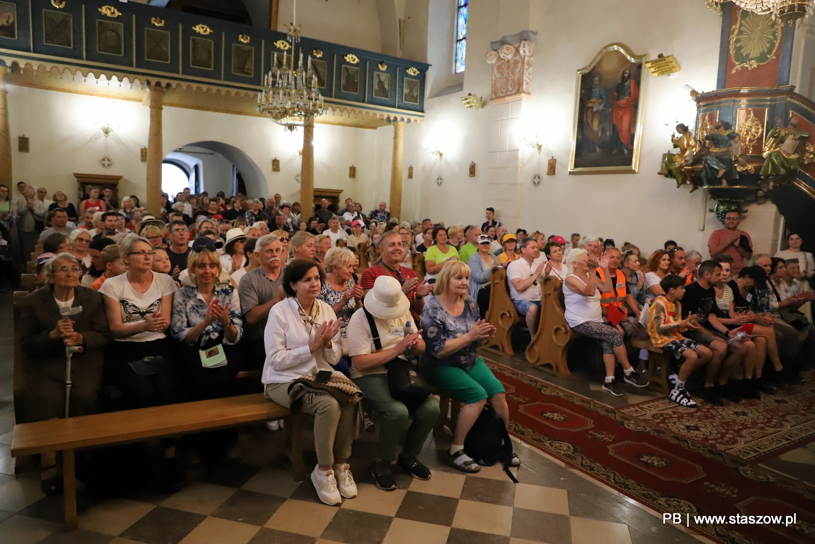 Staszowianie zanieśli do Matki Bożej Sulisławskiej prośby i błagania