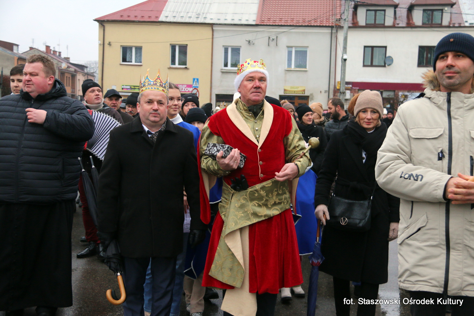 Trzej Królowie oddali pokłon Dzieciątku