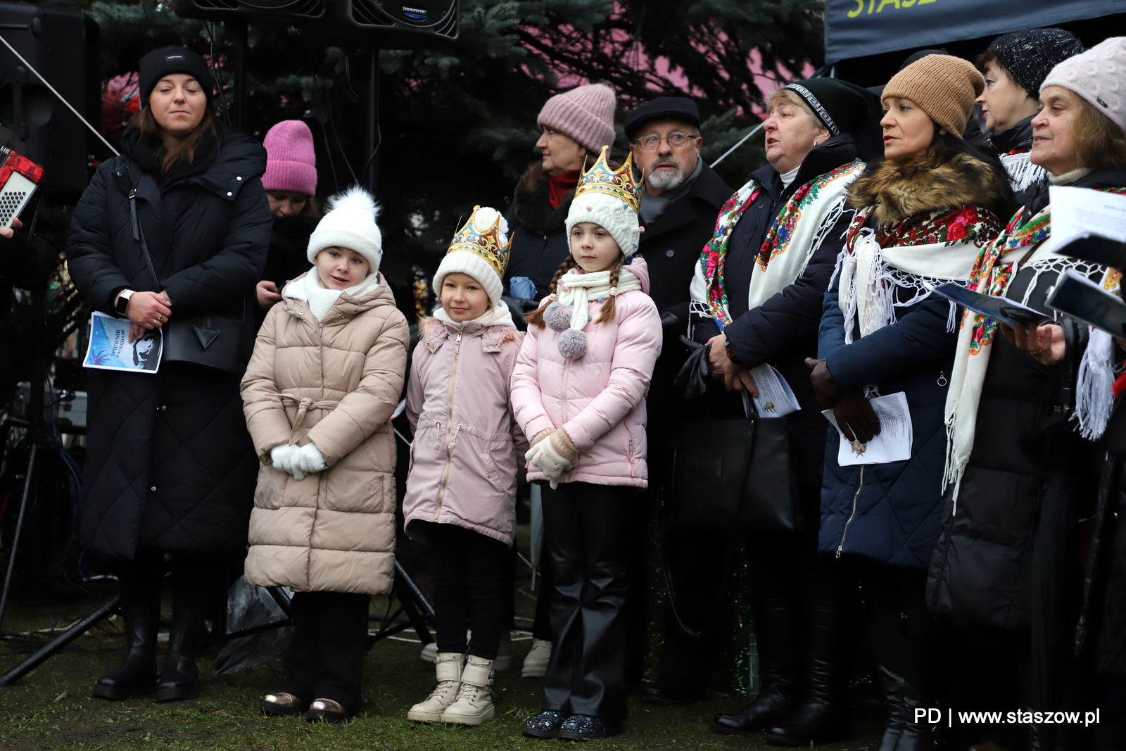 Trzej Królowie oddali pokłon Dzieciątku