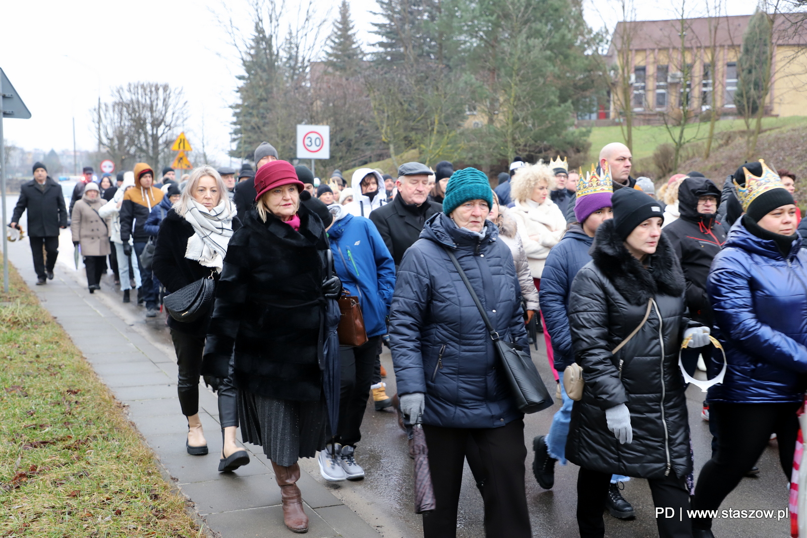 Trzej Królowie oddali pokłon Dzieciątku