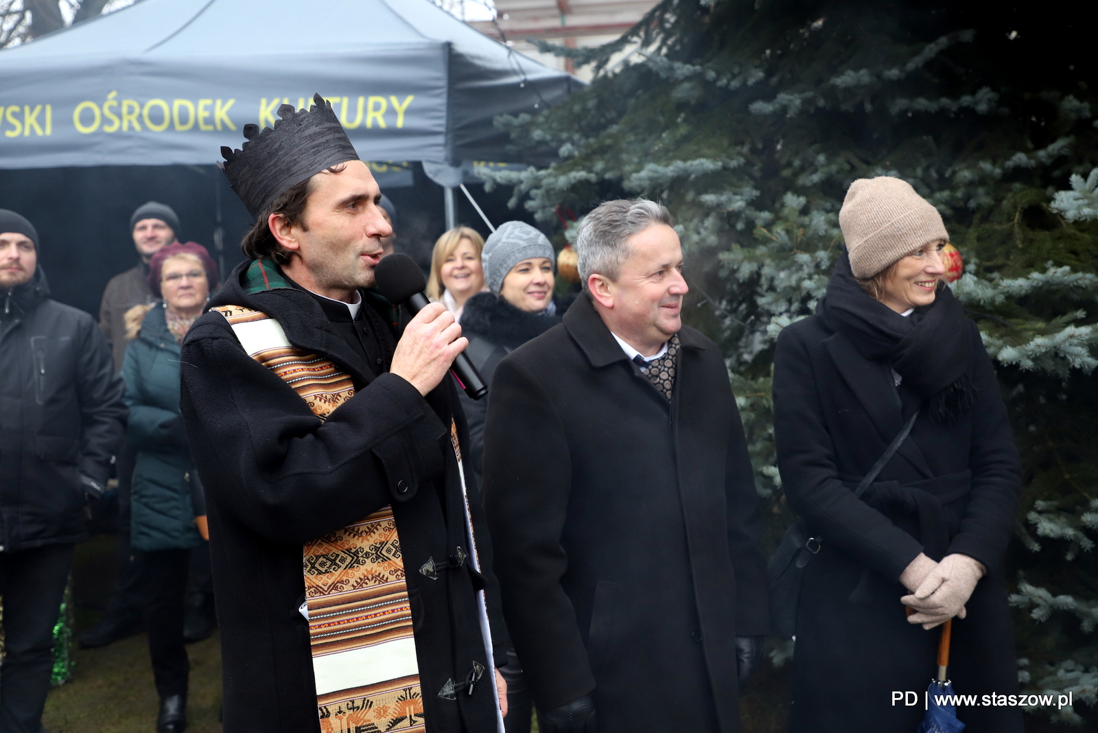 Trzej Królowie oddali pokłon Dzieciątku