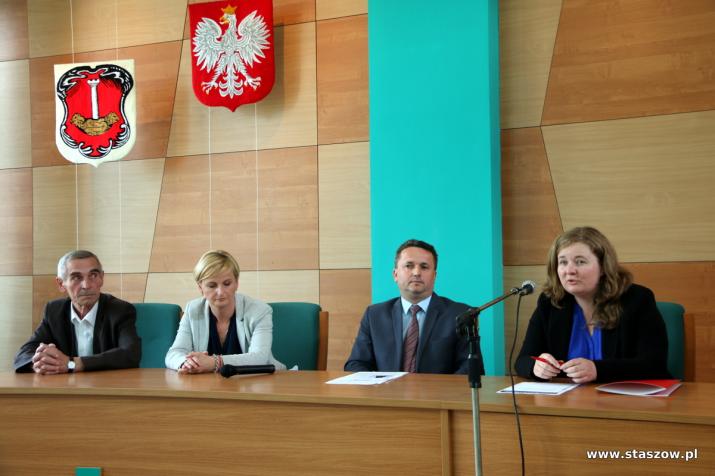 na zdjęciu uczestnicy konferencji 