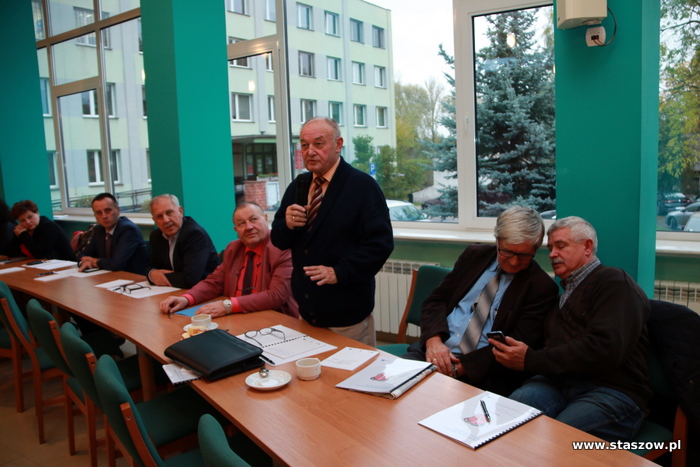 na zdjęciu uczestnicy konferencji